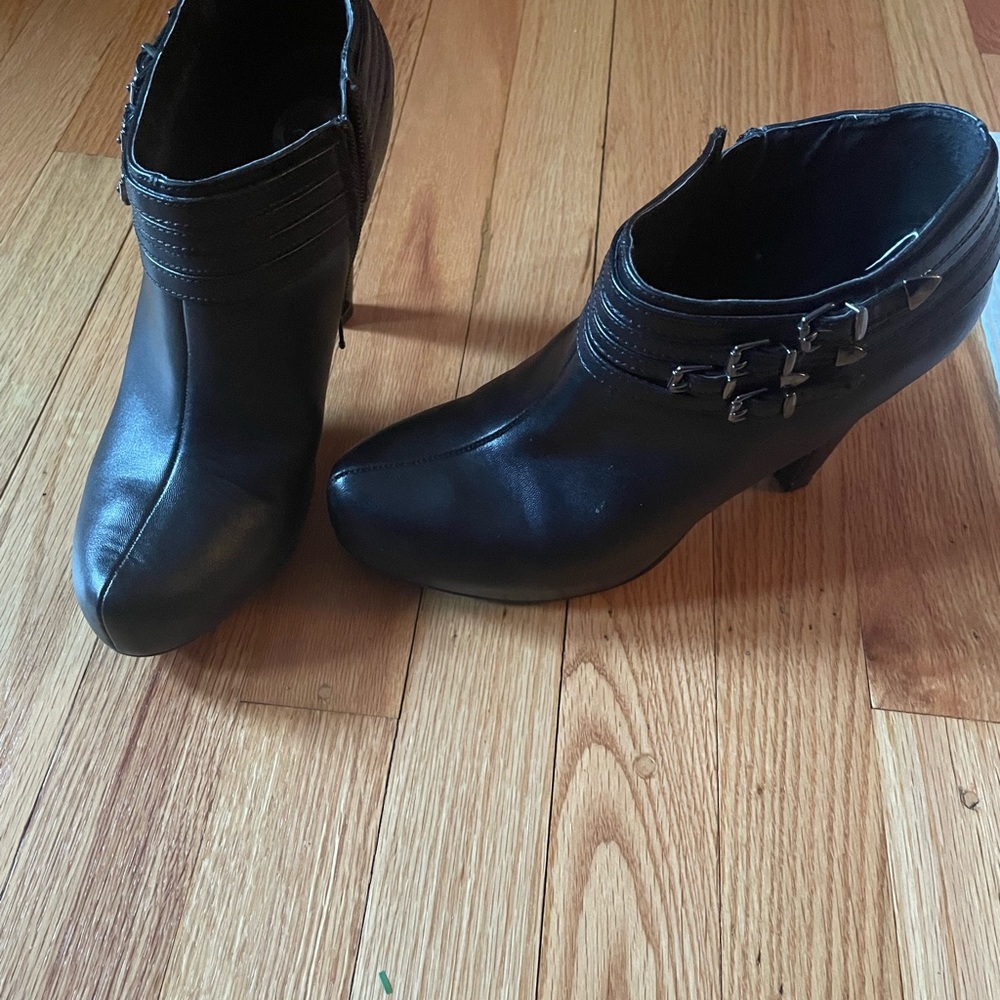 G by Guess Black Ankle Boots